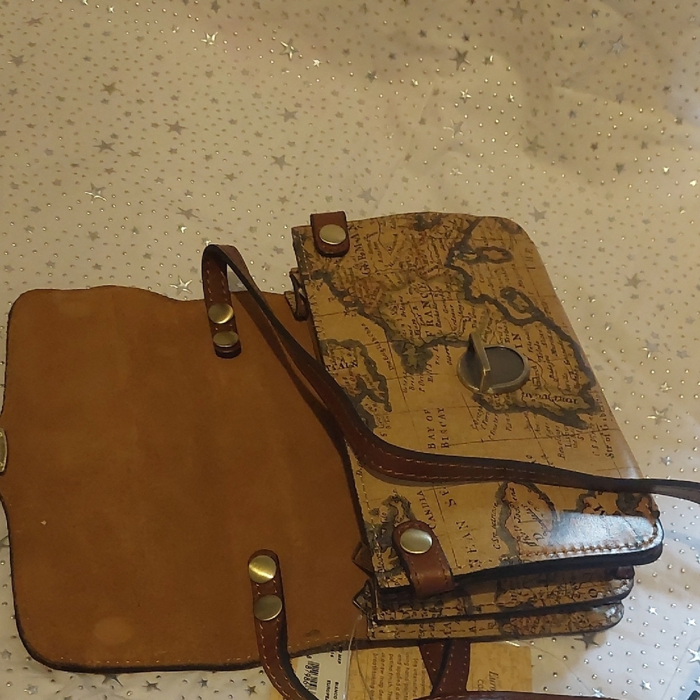 Patricia Nash Bianco Crossbody Organizer - Euro Map Print - Picture 8 of 9